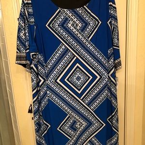 Sandra Darren plus size dress